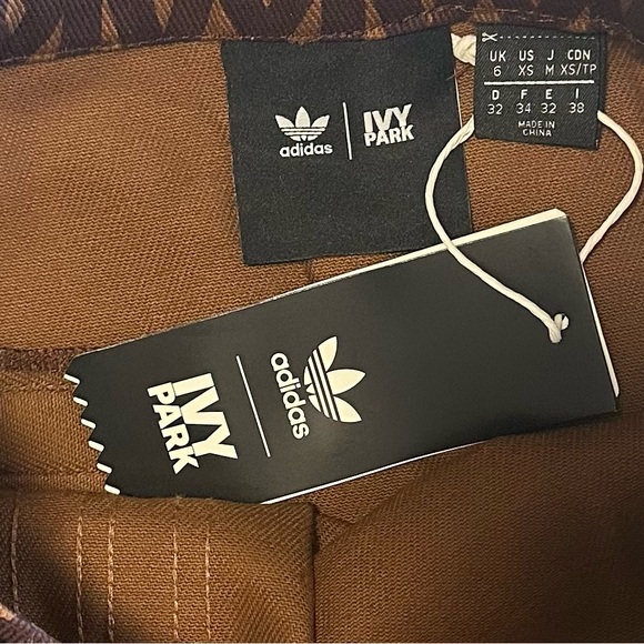 Adidas x Ivy Park Monogrammed Mini Skirt - Picture 4 of 4